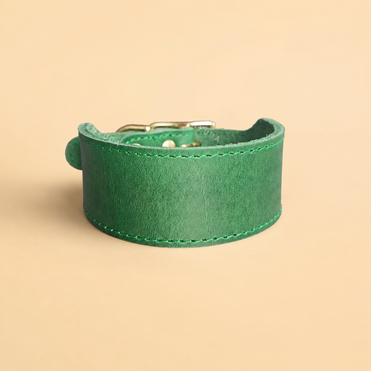 Green wide-centre top-grain leather Greyhound and sighthound collar with reinforced stitching